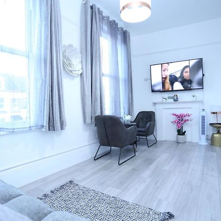 London Town Apartment- Lewisham Exterior photo